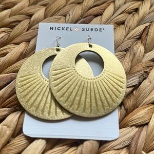 Gorgeous Nickel and Suede Gold Satin Sunbursts
